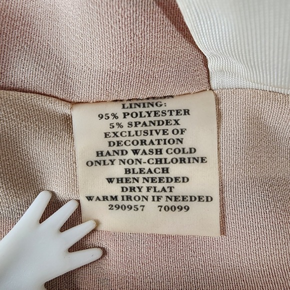 Ann Taylor Coral Lace Sleeveless Zipper Back Top Women's Size 8 - Picture 3 of 12